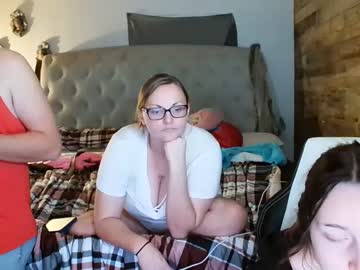 couple Sex Chat With Girls Live On Cam with alissapaige2005
