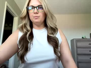 couple Sex Chat With Girls Live On Cam with juicypeach36