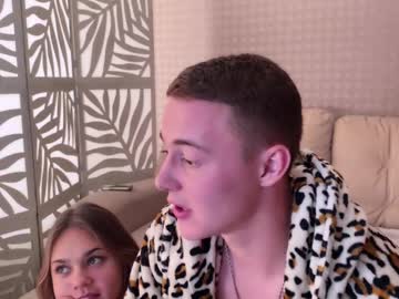 couple Sex Chat With Girls Live On Cam with kimkukcam