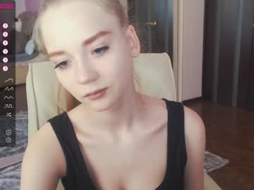 girl Sex Chat With Girls Live On Cam with nikole_shinebaby