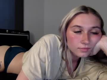 girl Sex Chat With Girls Live On Cam with petiteblondie13