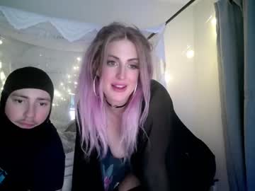 couple Sex Chat With Girls Live On Cam with siriandstevejobs