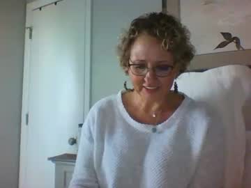 girl Sex Chat With Girls Live On Cam with momnxtdoor