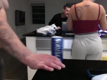 couple Sex Chat With Girls Live On Cam with mr_mgmtx