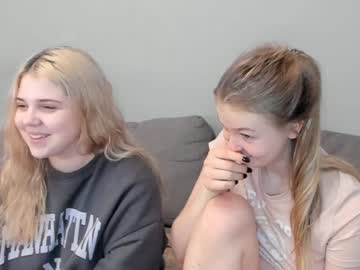 couple Sex Chat With Girls Live On Cam with milskils