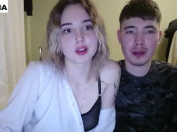 couple Sex Chat With Girls Live On Cam with bananass_friends