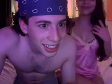 couple Sex Chat With Girls Live On Cam with yaraandleo