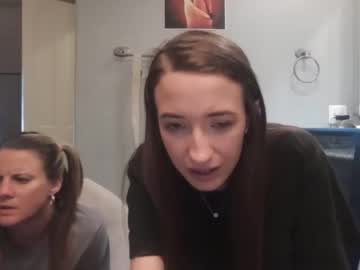couple Sex Chat With Girls Live On Cam with slangingandbangin