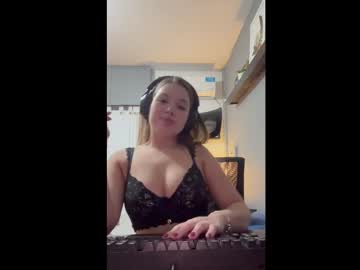 girl Sex Chat With Girls Live On Cam with eemilyyyy19
