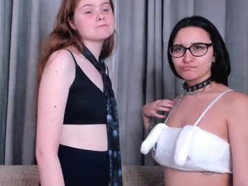 couple Sex Chat With Girls Live On Cam with earleneclarkston